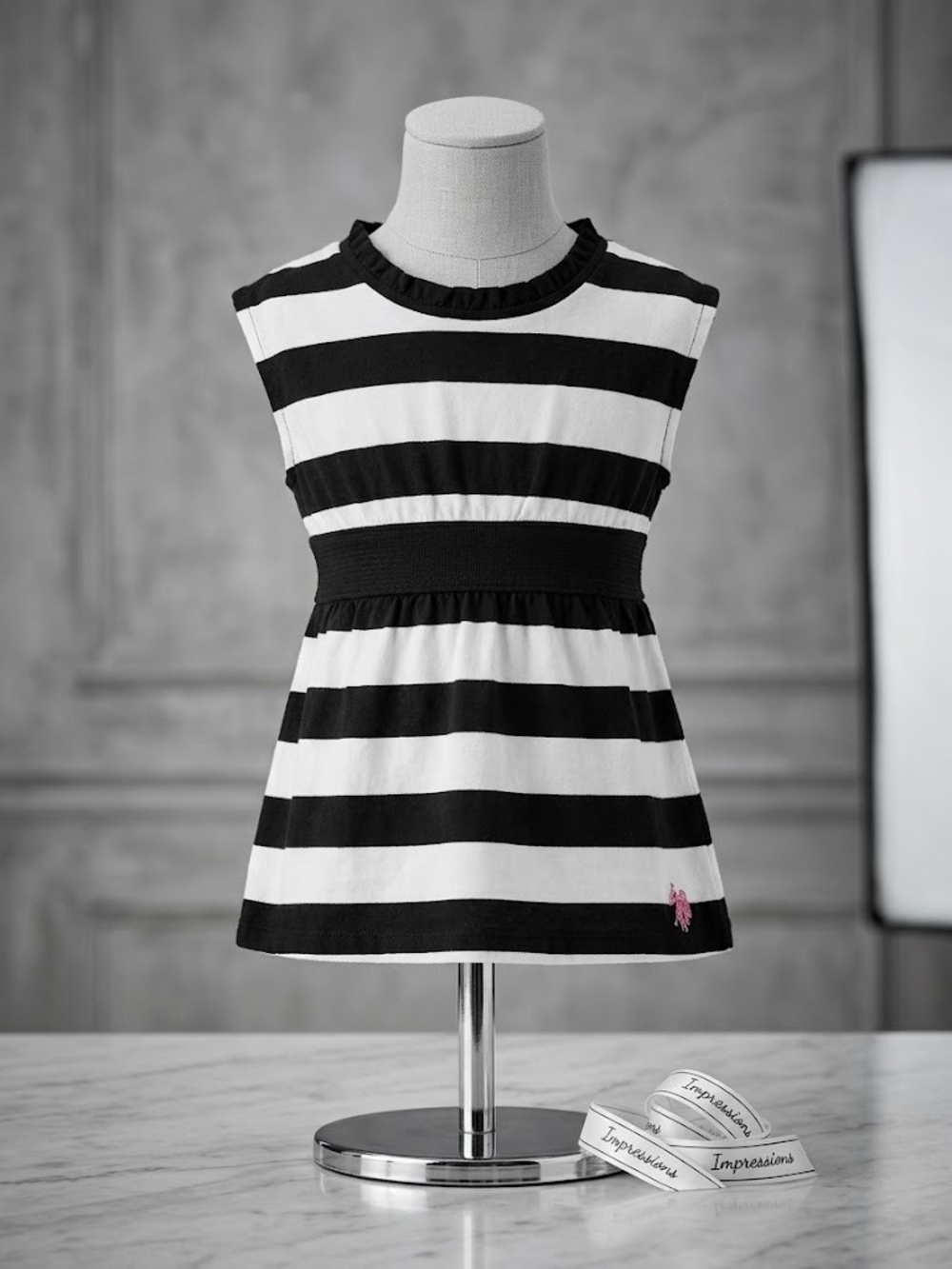 Girls' Bundle Like New 5 Puece Size 5